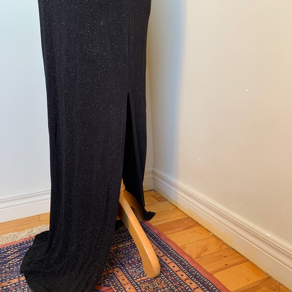 Slinky Backless Black Halter Evening Gown - Picture 5 of 9